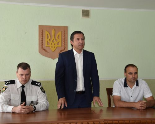 Сергій Микитюк привітав поліцейських району з професійним святом