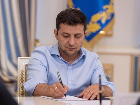 Президент підписав закон щодо компенсації працівникам медзакладів ПДФО, утриманого з їхніх доплат до заробітної платні