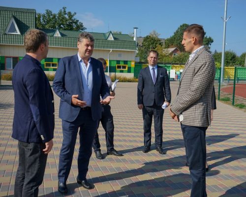 Велике будівництво на Житомирщині: Віталій Бунечко відвідав спортивні заклади області, які планується реконструювати у 2022 році