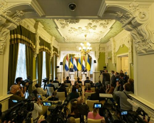 Україна зацікавлена в долученні Нідерландів до проєкту з будівництва лікарень та реабілітаційних центрів для ветеранів, – Президент